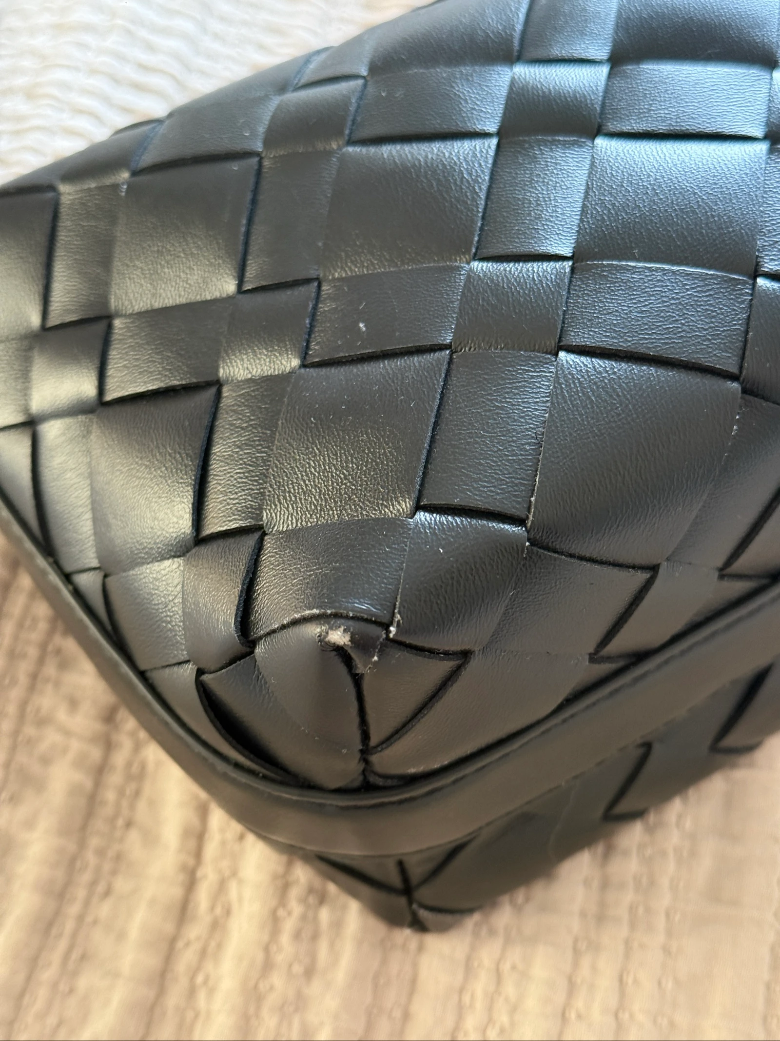 CHARLES & KEITH – Black Ivette Woven Hobo Bag – photo 6
